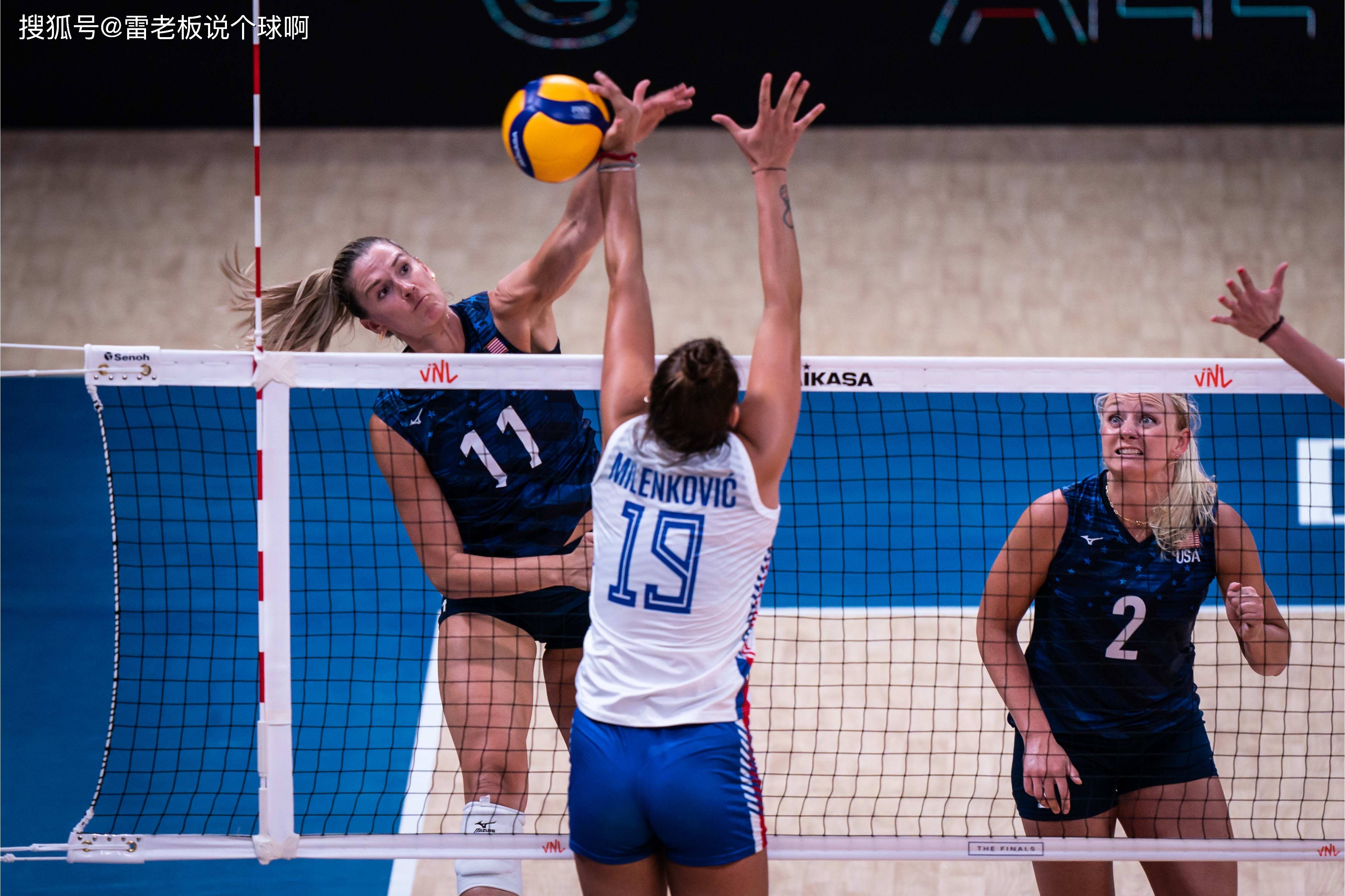 亚博-穆古鲁扎意外战胜塞尔维亚队，持续失利引爆全场！赢得满堂喝彩-亚博